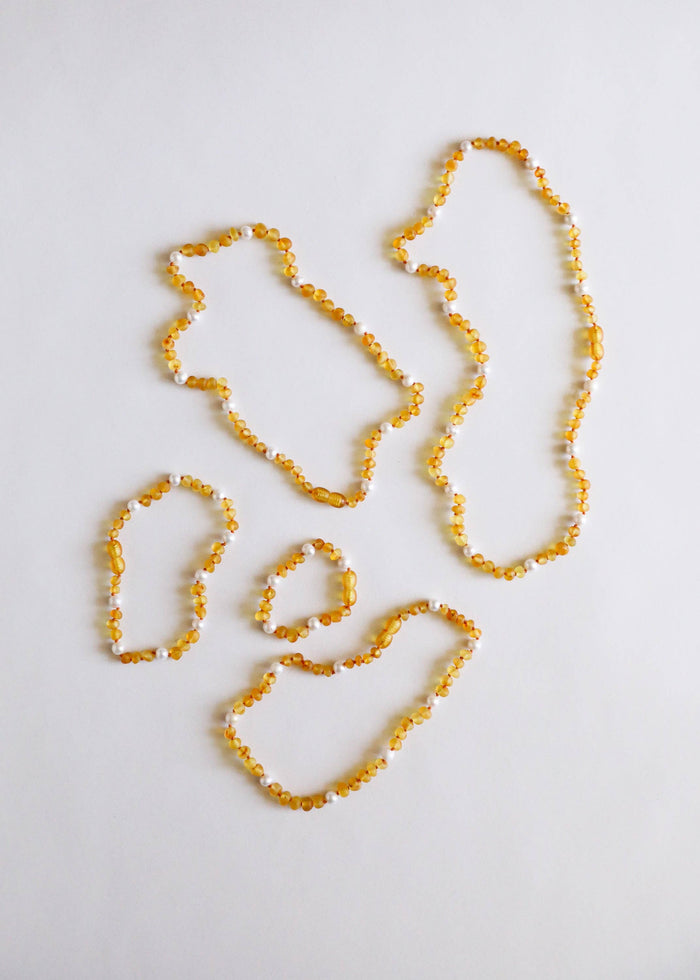 CanyonLeaf - Raw Honey Baltic Amber + Pearl Halo || Necklace