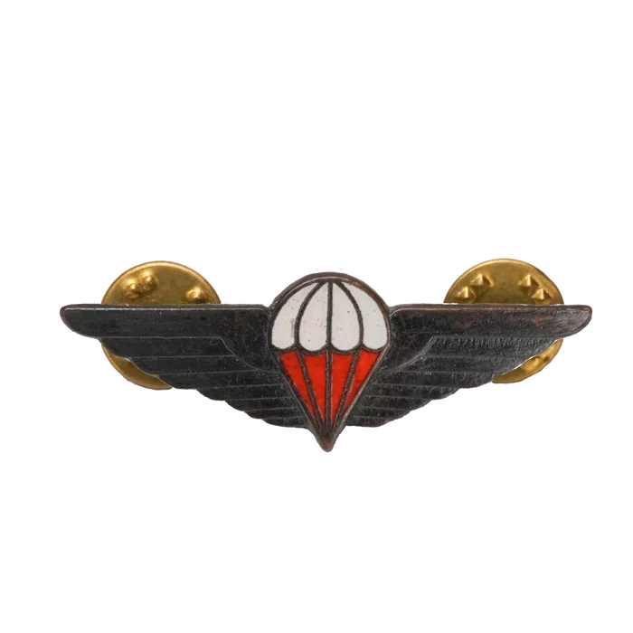 Ciskei Defence Force (CDF) Parachute Wing - Halo Mess Badge - Army & Outdoors - Flags, Badges & Insignia