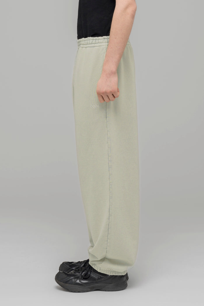"HARDCORE WELLNESS" OVERSIZED SWEATPANTS - 032c