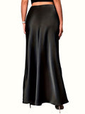 Jupe Longue Satin Noir Élégante