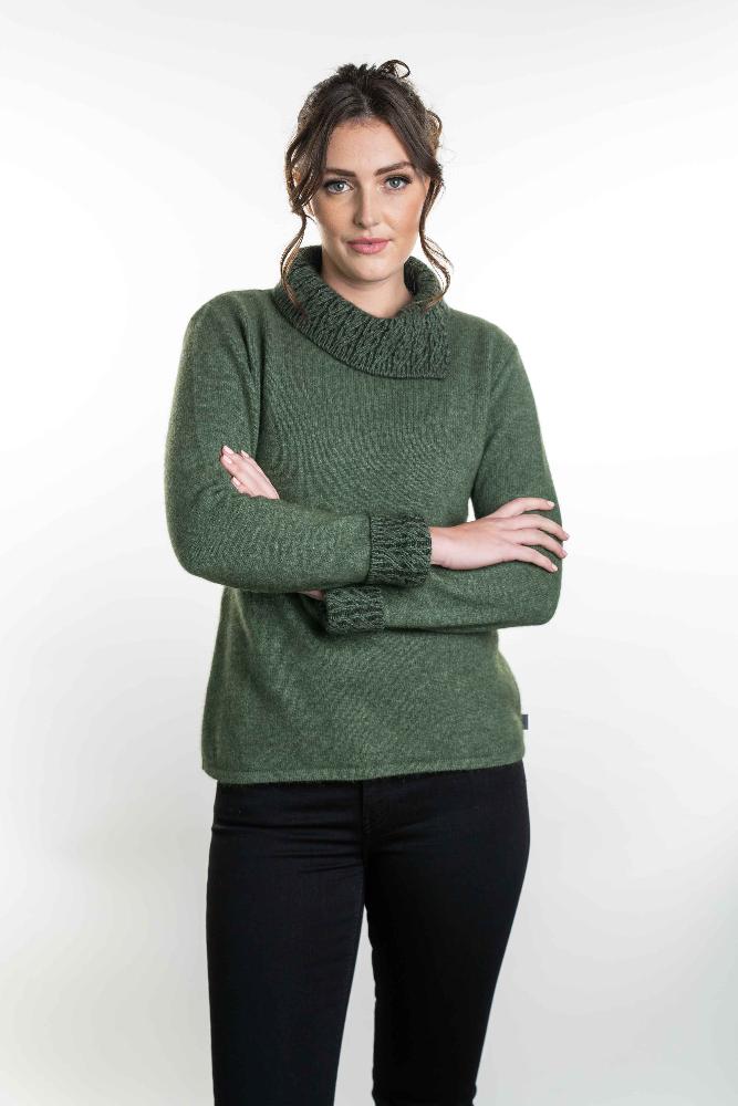 Possum and Merino  KO471 Two Tone Jumper - A stylish jumper with two ton cable collar and cuffs.  This garment has shaped side seams for a flattering fit.   Made proudly in New Zealand from a premium blend of 40% possum fur, 50% merino lambswool & 10% mulberry silk.