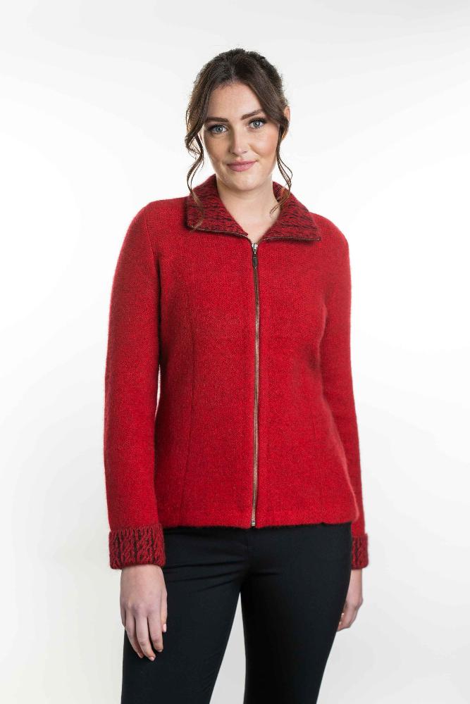 Possum and Merino  KO476 Two-Tone Trim Jacket - This stylish and versatile jacket features a two tone trim on the collar and cuffs.  Side seam shaping and coverseam detailing creates a streamlined look.   Made proudly in New Zealand from a premium blend of 40% possum fur, 50% merino lambswool & 10% mulberry silk.