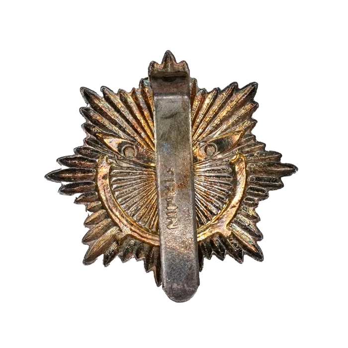 Queen's Own Gurkha Logistic Regiment (QOGLR) Cap Badge - British Army Surplus - Flags, Badges & Insignia