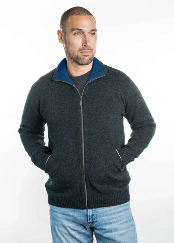 Possum and Merino. TR8008 Zip Jacket With Pockets - A zip through jacket with knitted in pockets and feature a contrast colour on the inside of the collar. Made proudly in New Zealand from a premium blend of 25% possum fur, 65% merino and 10% silk.