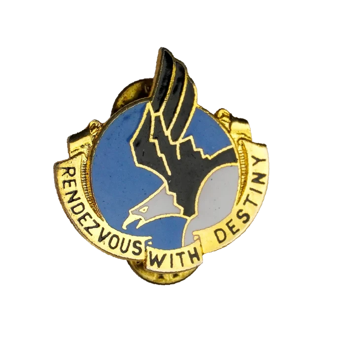 US Army 101st Airborne Division Unit Crest Pin - US Army Surplus - Flags, Badges & Insignia